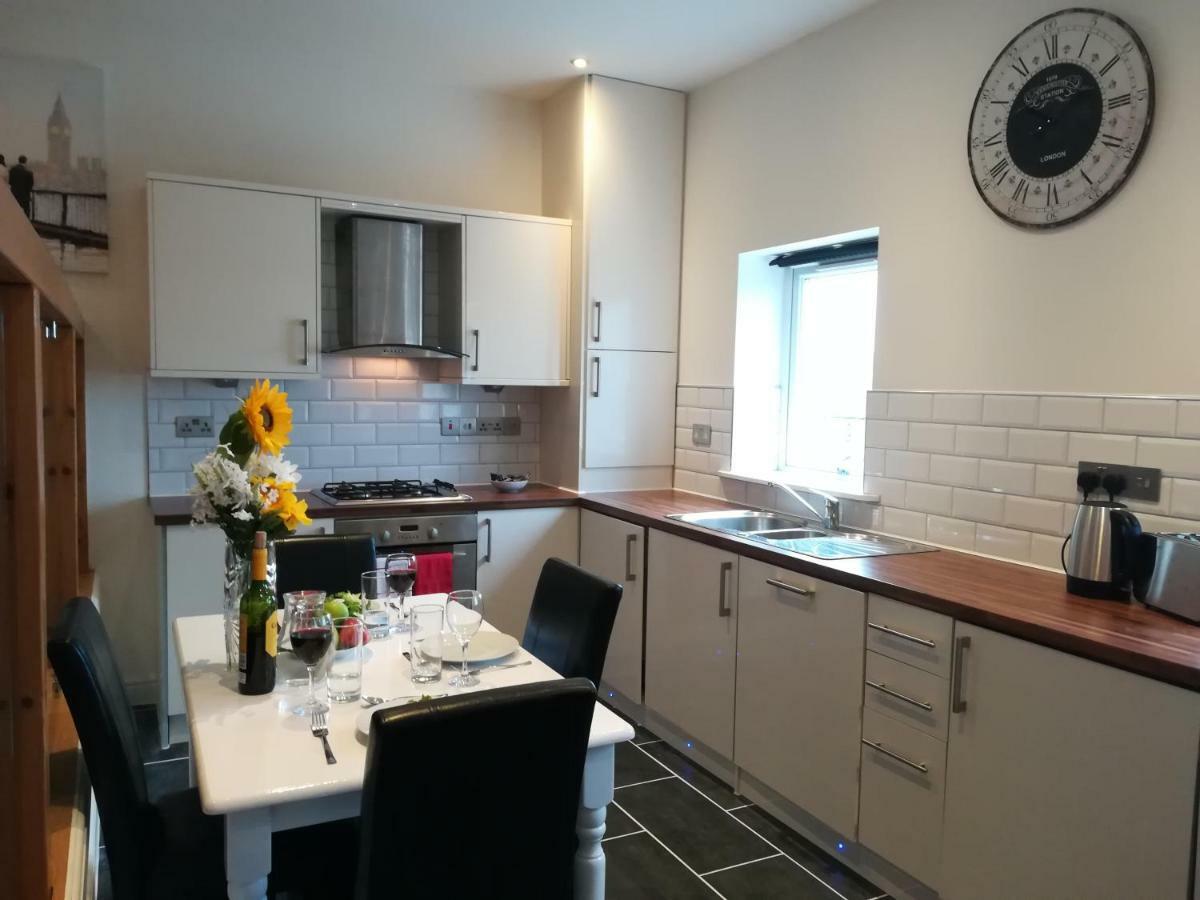 Stunning, 2 Bedroom, Ground Floor Apartment, Uplands, Swansea Eksteriør bilde
